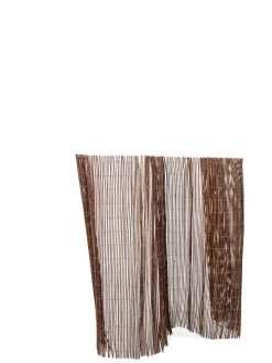 Willow Fencing -Outdoor Garden Care Shop 36 647 0484 tif