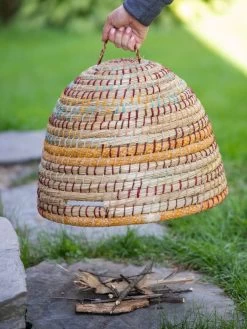 Artisan Natural Bee Skep -Outdoor Garden Care Shop 3 4 crop 8613063 0361