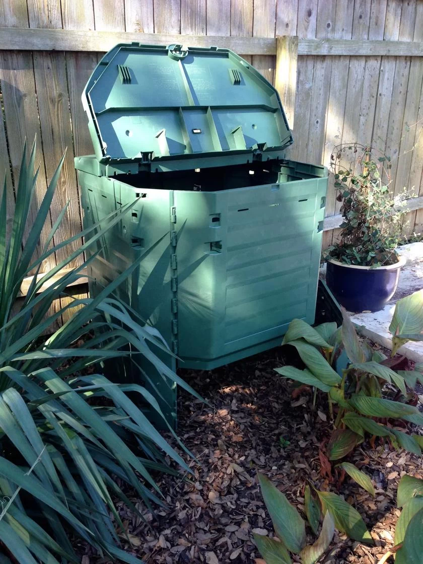 Thermo King 900 Compost Bin 3 Thermo King 900 Compost Bin