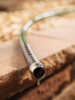 Lifetime 5/8" Garden Hoses -Outdoor Garden Care Shop 8592727 528 tif