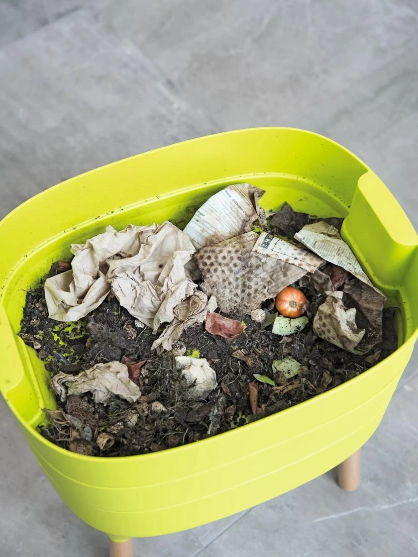 Worm Farm Composter 13 Worm Farm Composter - Image 11