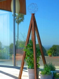 Akoris Garden Tuteur Sr. -Outdoor Garden Care Shop 8600517 06V tif 1