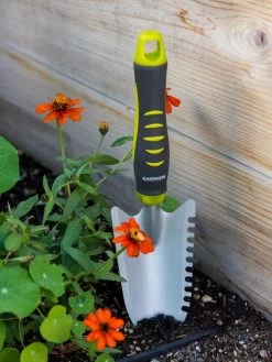 Gardener's Trowel Knife -Outdoor Garden Care Shop 8608660 19471 tif