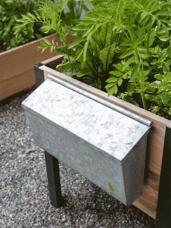 Galvanized Garden Tool Storage Box -Outdoor Garden Care Shop 8610811 GalvanizedToolStorageBox gif