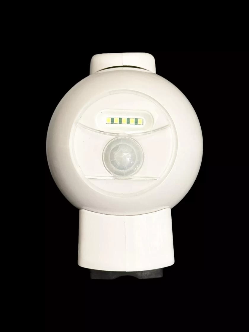 MAXSA® Motion-Activated LED Outdoor Light 7 MAXSA® Motion-Activated LED Outdoor Light - Image 5